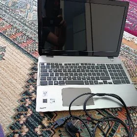 Toshiba ноутбук