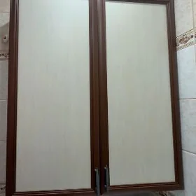 Шкаф навесной