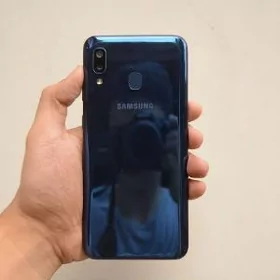 Samsung A20