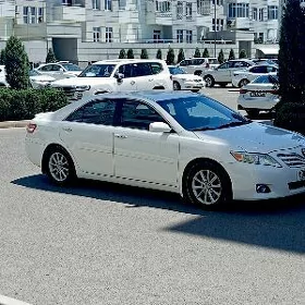 Toyota Camry 2010