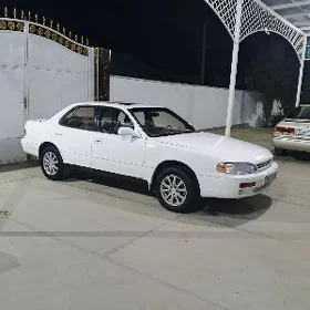 Toyota Camry 1993
