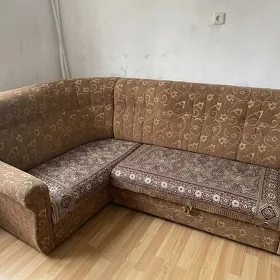 диван