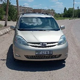 Toyota Sienna 2006