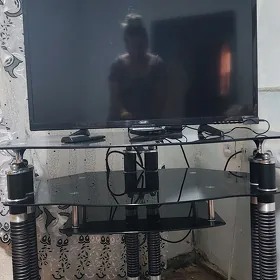 телевизор