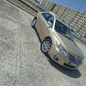 Toyota Camry 2010