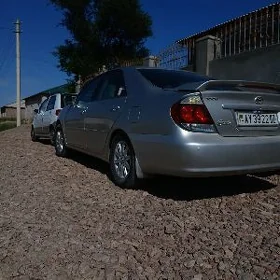Toyota Camry 2005