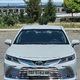 Toyota Camry 2020