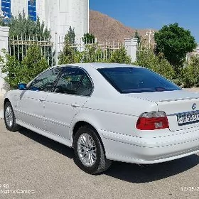 BMW E39 2002