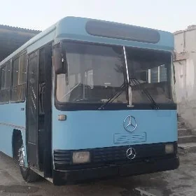 Iran Khodro(IKCO) Peugeot Pars 2007