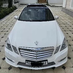 Mercedes-Benz E300 2012