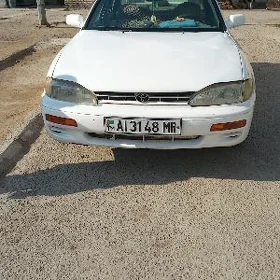 Toyota Camry 1991