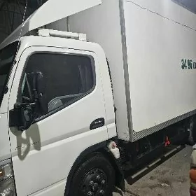 Mitsubishi Canter 2014