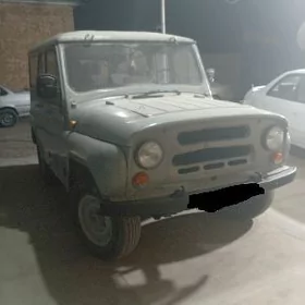 UAZ Profi 1999