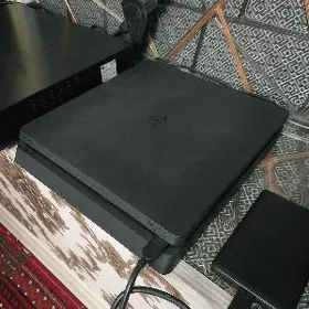 ps4 slim