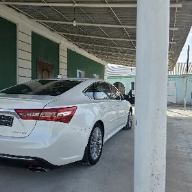 Toyota Avalon 2017