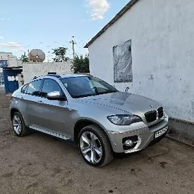 BMW X6 2011