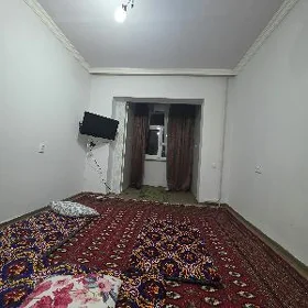 Arenda 2etaj 2kom Bulwar