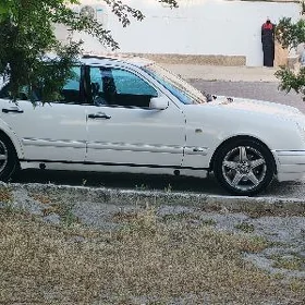 Mersedes benz R17