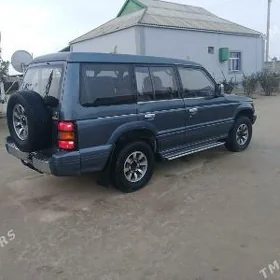 Mitsubishi Pajero 1997
