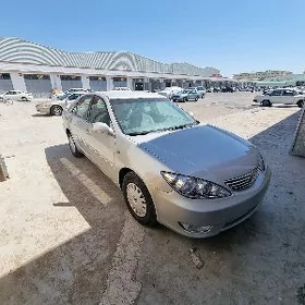 Toyota Camry 2004