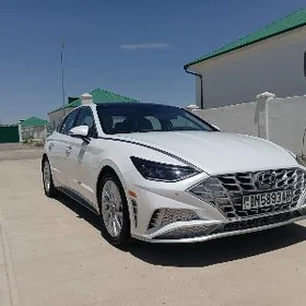 Hyundai Sonata 2020