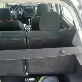 Nissan Versa 2012