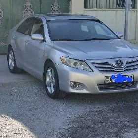 Toyota Camry 2010