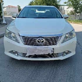 Toyota Aurion 2013