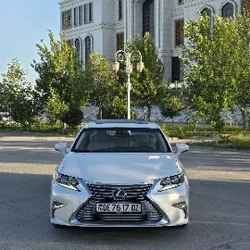 Lexus ES 350 2015