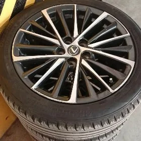 21 Lexus disga teker 18.