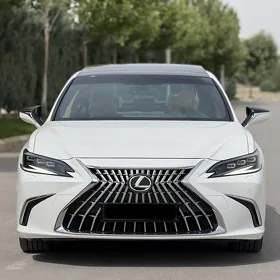 Lexus ES 350 2023
