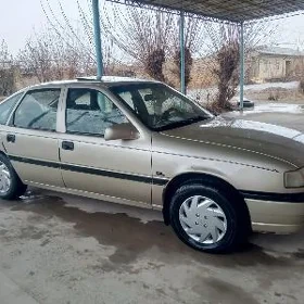 Opel Vectra 1990