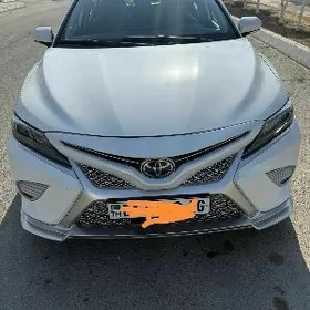 Toyota Camry 2022