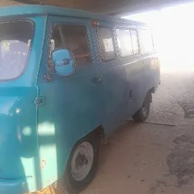UAZ 2206 1996