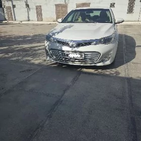 Toyota Avalon 2013