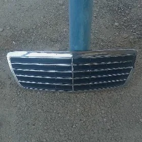 Mercedes  2001 obilsofga