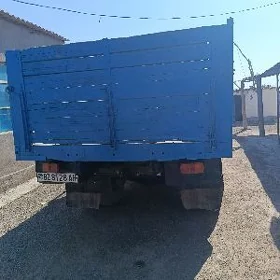 Gaz 53 1983
