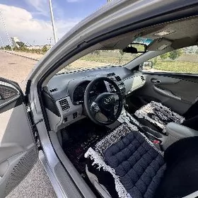 Toyota Corolla 2012