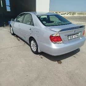 Toyota Camry 2003