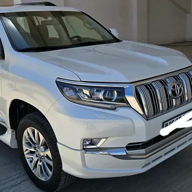 Toyota Land Cruiser Prado 2022