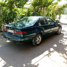 Toyota Camry 1997