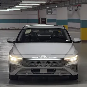 Hyundai Elantra 2026