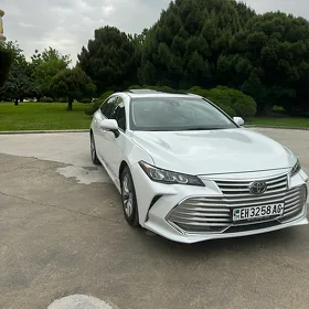 Toyota Avalon 2019