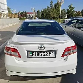 Toyota Camry 2010