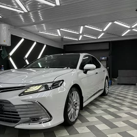 Toyota Camry 2022