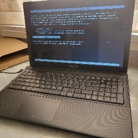 noutbuk Asus