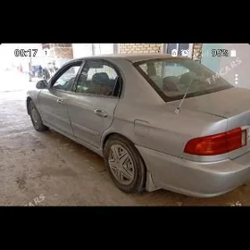 Kia Optima 2001