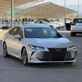 Toyota Avalon 2019
