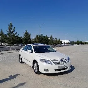 Toyota Camry 2010