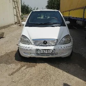 Mercedes-Benz A150 2001